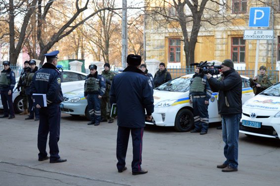 Полиция начала свою работу в 2 городах Донецкой области