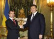 Янукович призвал закрепить в договоре Медведева гарантии безопасности Украины