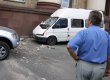 В Донецке от бывшего здания Минуглепрома откололась гигантская бетонная глыба