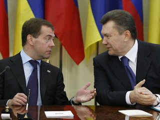 Янукович встречается с Медведевым в силу экономической необходимости.