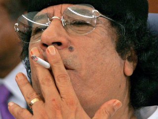 Каддафі залишив Лівію.