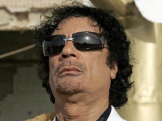 Каддафі обіцяв озброїти своїх прихильників під час виступу на вчорашньому мітингу.