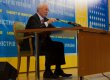 Азаров стал доктором