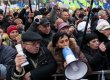 10 тысяч учителей пикетируют Кабмин