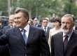 Табачник заявил, что критика Януковича делает его сильнее