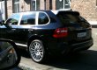 Олейников: замглавы киевского УБОП ездит на Porsche Cayenne, а начальника Луценко считал непригодным для МВД