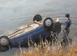 В Черниговской области автомобиль упал в Десну: погиб один человек (фото)