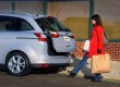 Американка по ошибке погрузила купленные подарки в чужую машину
