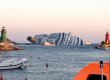 На лайнере Costa Concordia спасатели обнаружили тело 12-й жертвы