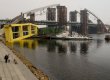 Кран "Захарий" поставлен на воду