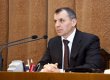 Крымского спикера "раздражает", что министры пишут ему на украинском