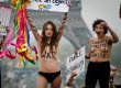 В Париже активистки Femen провели акцию "Аллах создал меня голой!" (фото)
