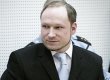 ЗМІ: мати Брейвіка "відмивала" для нього гроші