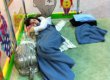 В аэропорту Варшавы львовским школьникам пришлось спать на полу (фото)