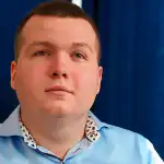 Богдан Попов