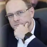 Сергей Власенко