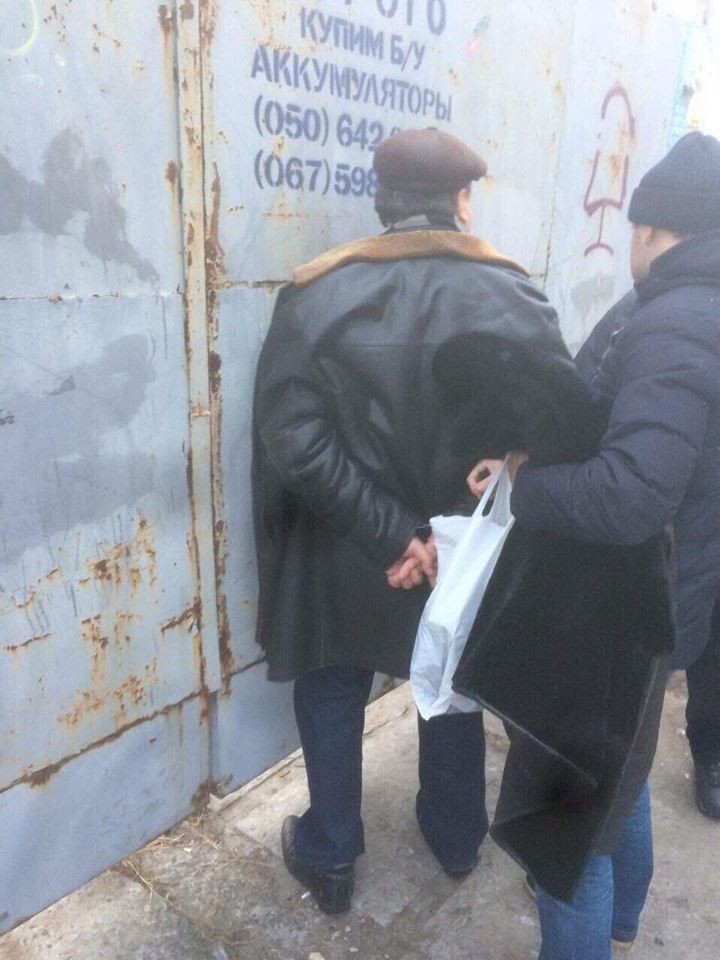 Ректор попался на взятке в 19 000 гривен. Фото: kyiv.gp.gov.ua