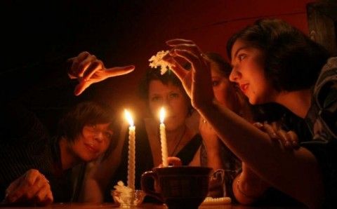 Ніч перед Різдвом вважалася найкращим часом для ворожінь. Фото: hochu.ua