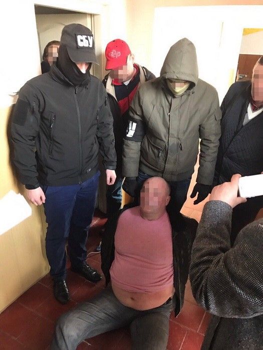 СБУ задержала главу сельского совета Мартусовки. Фото: ssu.gov.ua