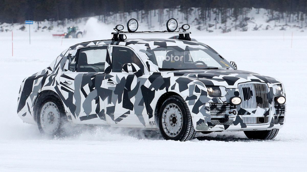 Тест-драйв лимузина Путина. Фото: motor1.com