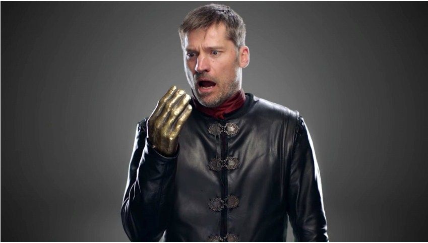 Джейме Ланнистер не может привыкнуть к новой руке. Фото: HBO