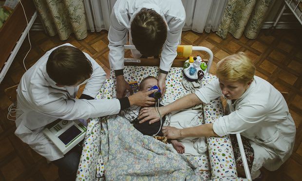 В большинстве случаев вина лежит на директорах детских домов. Фото: Александр Васюкович