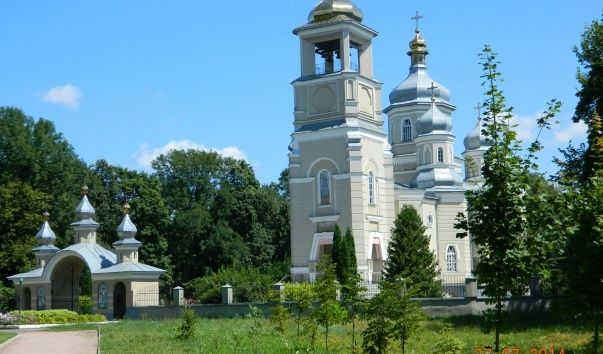 Описание Свято-Успенский собор. Фото: rutraveller.ru