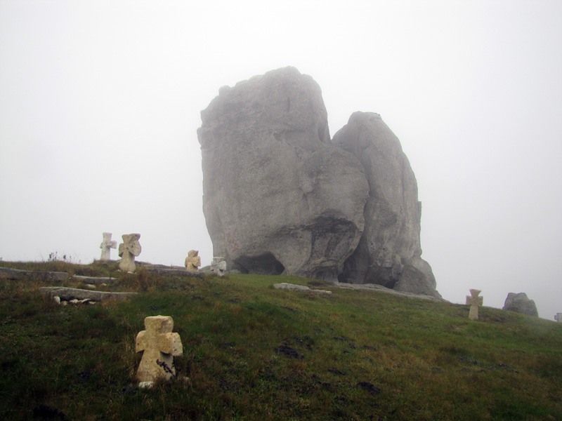 Подкамень окутан легендами. Фото: livejournal.com @varandej