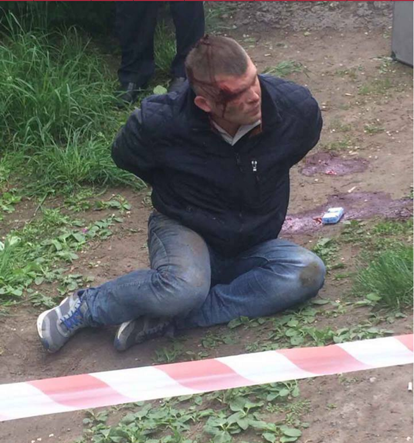 У одного из задержанных при себе было удостоверение личной охраны Яроша, выписанное на Романа Малисевича.