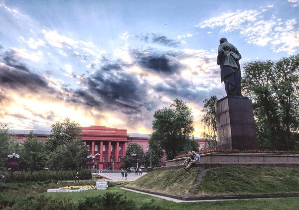 Для удобства празднование перенесли на выходные. Фото: Instagram @theiphotographist