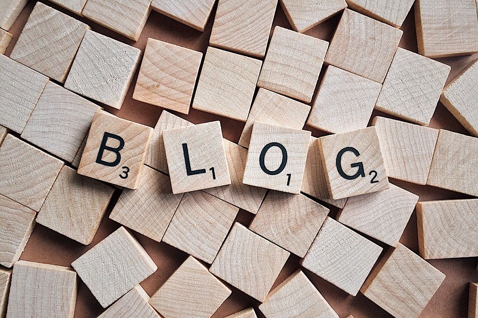 Многие пользователи интернета пробовали завести свои блоги. Фото: pixabay.com