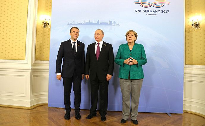 Наголошується, що обговорювалася ситуація в Україні та шляхи її врегулювання. Фото: kremlin.ru