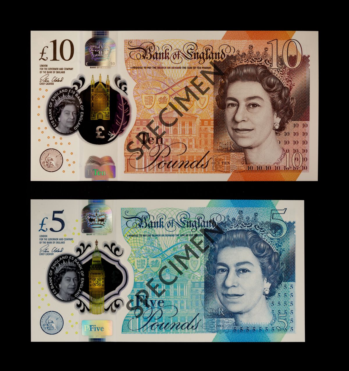 Нова і стара банкноти. Фото: bankofengland.co.uk