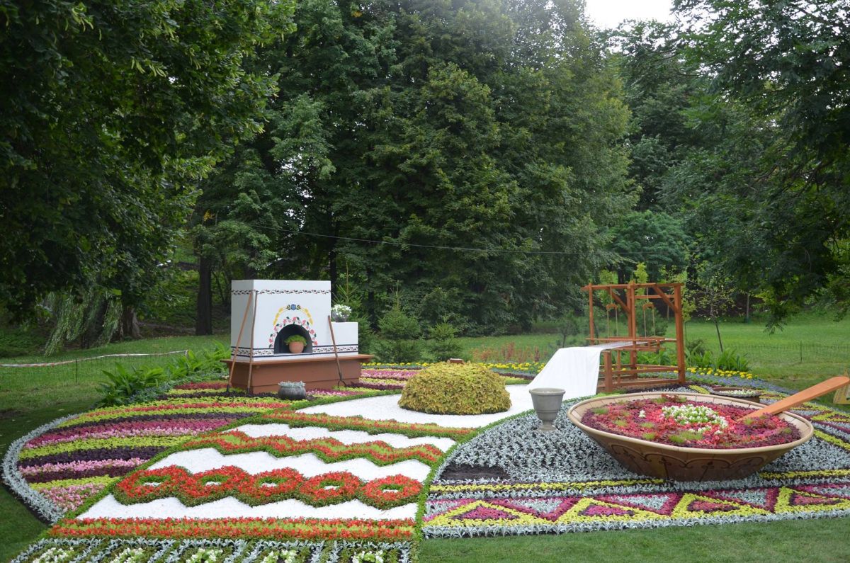До Дня незалежності відкриється квітковий фестиваль. Фото: facebook.com/zelenbud