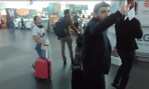 Ему запретили въезд в страну на 3 года. Фото: facebook/Андрей Крищенко