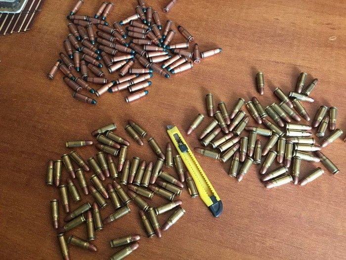 В состав группировки входили ранее судимый житель Хмельницкого, киевлянин и гражданин России. Фото: ssu.gov.ua
