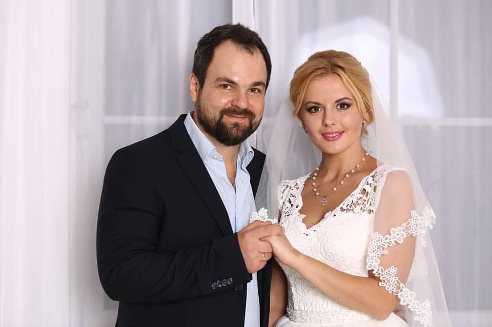 42-летний музыкант женился на девушке по имени Яна. Фото: facebook.com/eduardprystupa