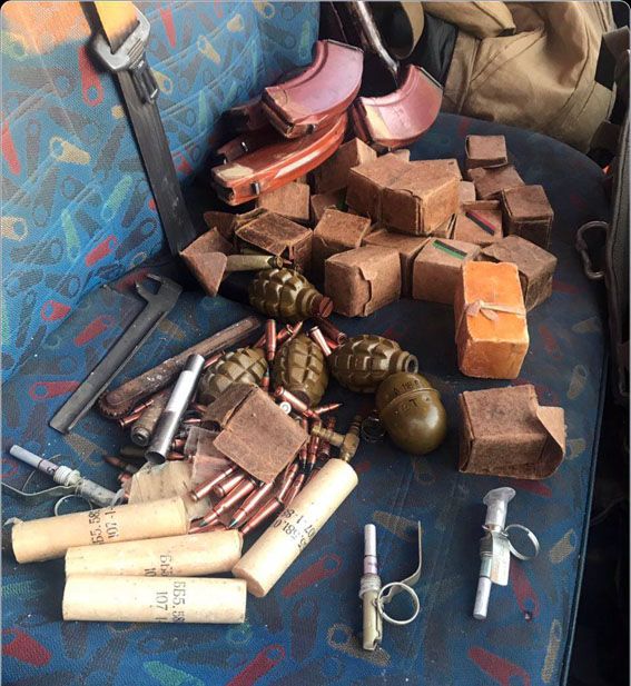 Куда везли оружие - неизвестно. Фото: dn.npu.gov.ua