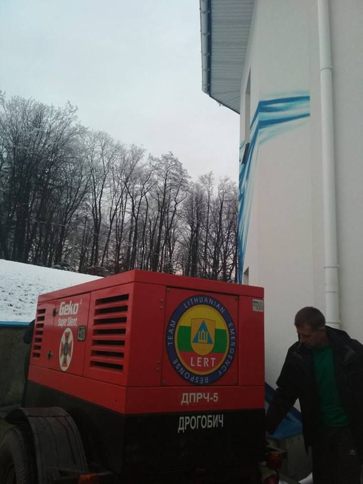 Обесточивание в дельфинарии. Фото: facebook.com/MNSLVIV