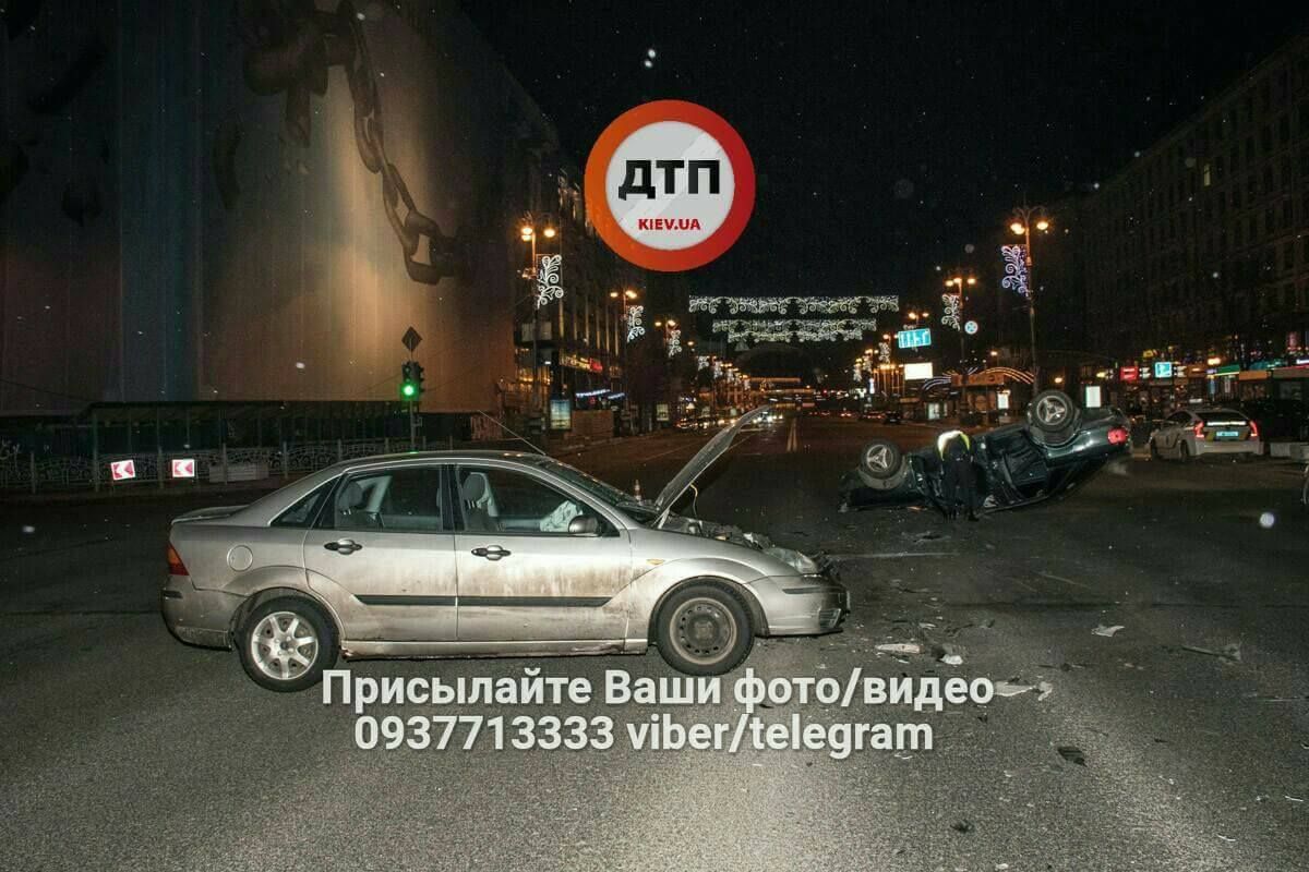 ДТП на Крещатике. Фото: facebook.com/dtp.kiev.ua