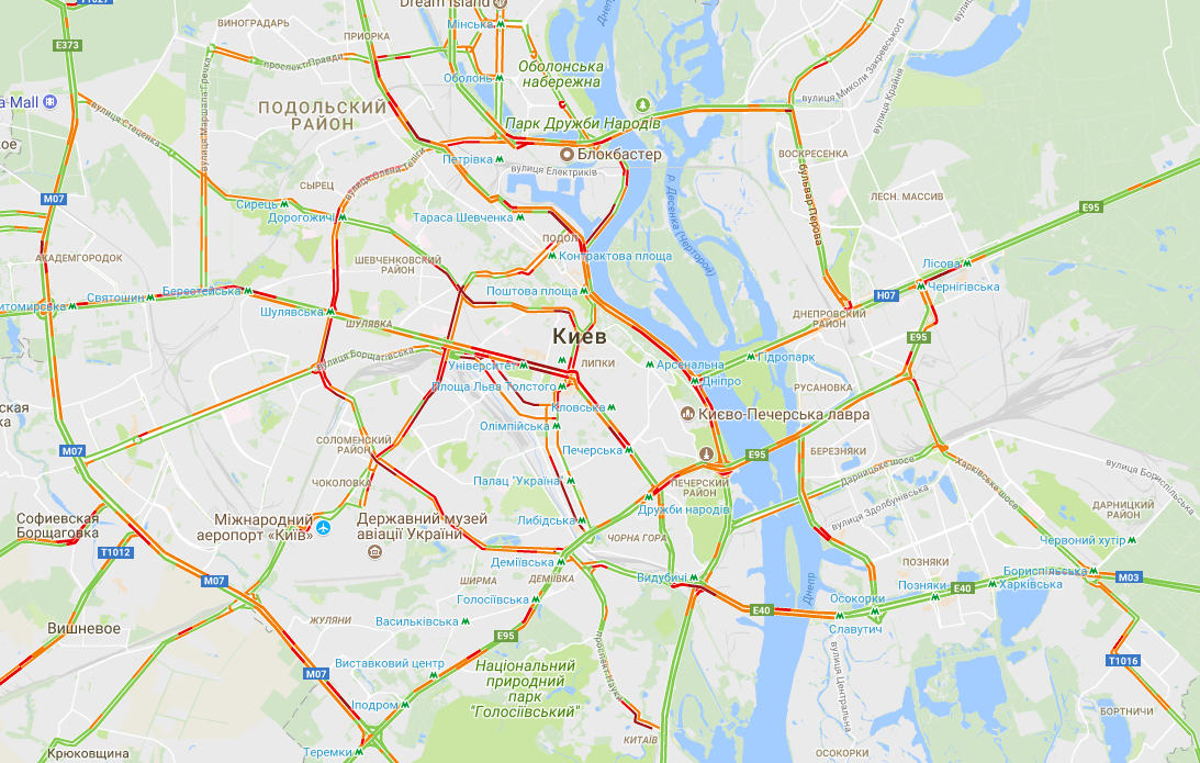В центре столицы традиционно затруднено движение в конце рабочего дня. Скриншот infoportal.kiev.ua