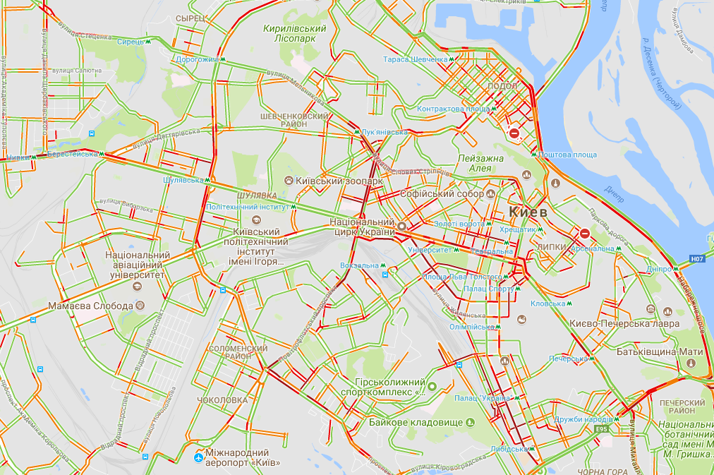 Центр города стоит в пробках. Скриншот infoportal.kiev.ua