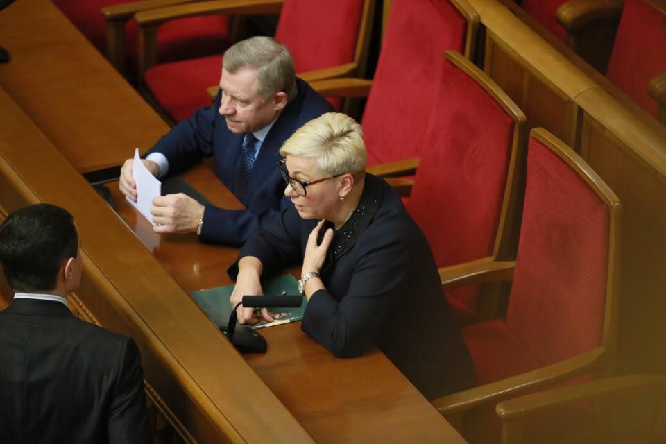Гонтарева и вероятный новый глава НБУ. Фото: facebook Yan Dobronosov