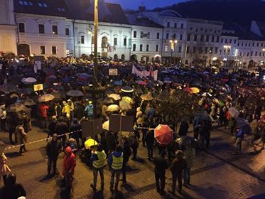 Протести в місті Банська Бистриця. Словаччина. Фото: aktuality.sk