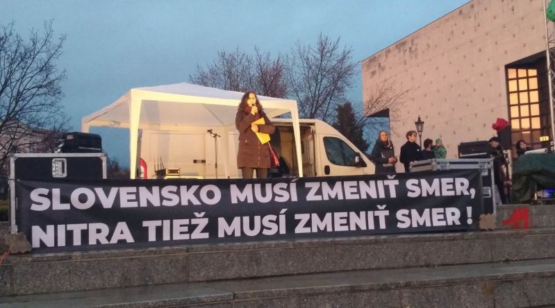 Протести в місті Банська Бистриця. Словаччина. Фото: aktuality.sk