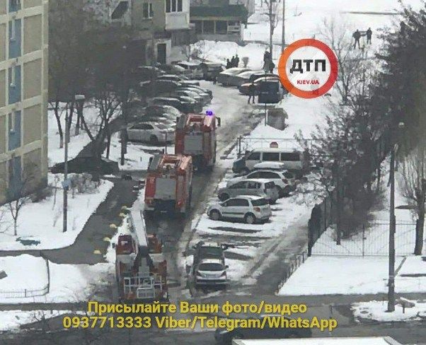 Информация о причинах возгорания и пострадавших уточняется.

