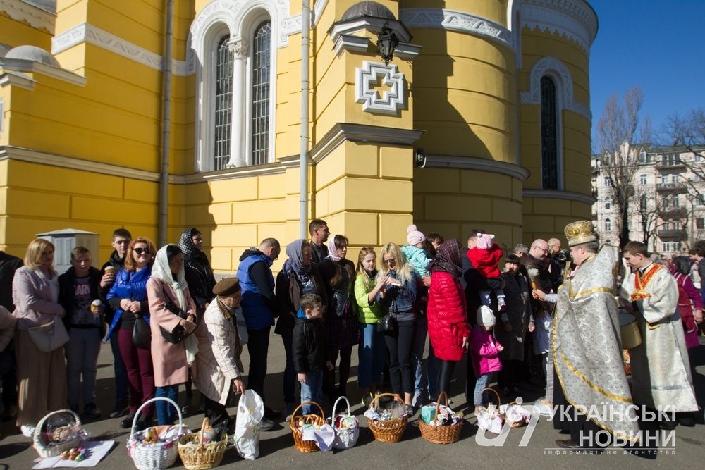 Сегодня в Украине отмечают Пасху. 