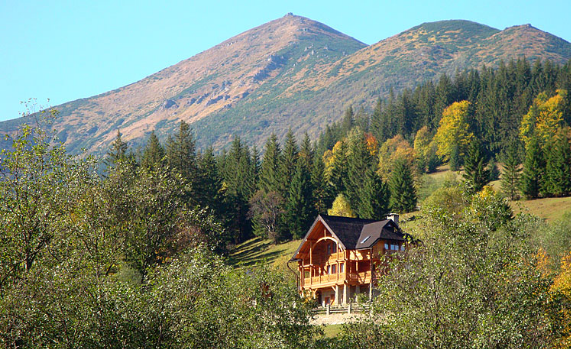 Село Дземброня. Фото: Karpatу.info