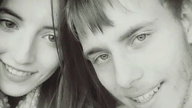 Медики диагностировали у молодого человека увечья на руке и ожоги второй и третьей степени. Фото: 