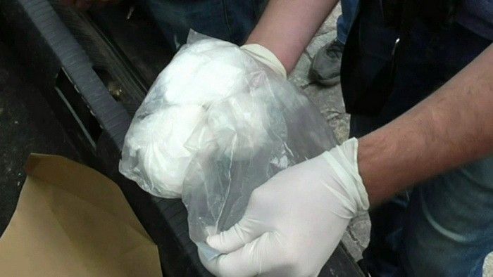 У задержанного изъяли партию кокаина. Фото: пресс-служба СБУ